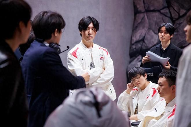 对每一位参 对每一位参