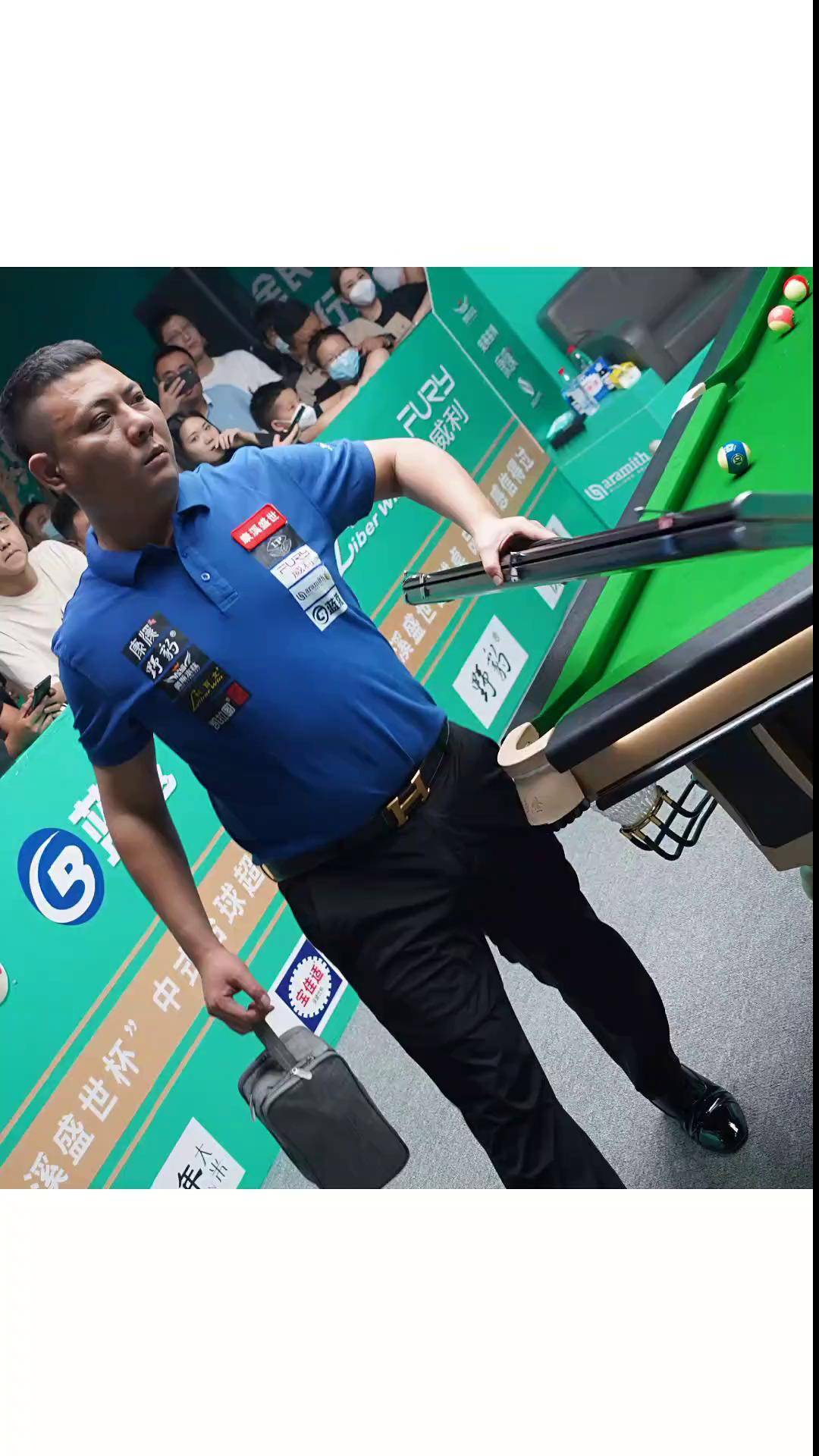 力四射且技 力四射且技