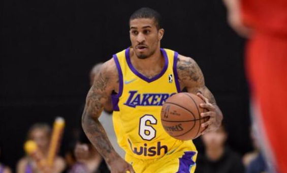 将暂时解散 将暂时解散